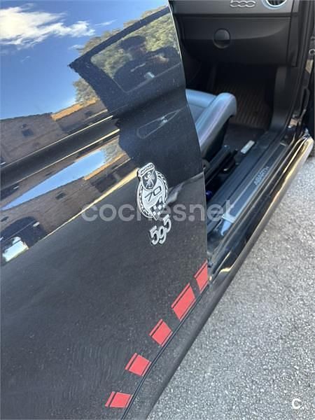 Usado Abarth 595C Esseesse 180 CV (132 kW) 2021 Negro Descapotable