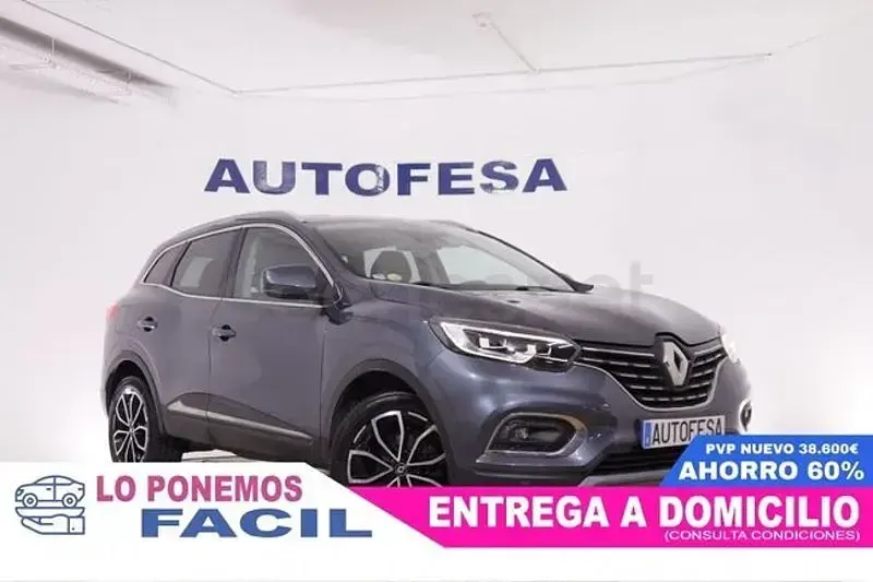 Usado Renault Kadjar LIMITED 115 CV (84 kW) 2021 Gris / plata SUV