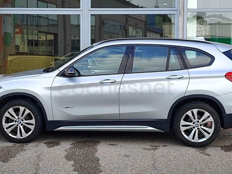 Usado BMW X1 Sport Line 136 CV (100 kW) 2016 Gris / plata SUV