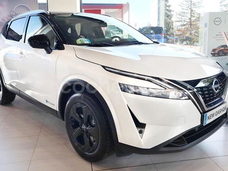 Blanco Usado 2024 Nissan Qashqai Black Edition SUV | 32.490 € (Precio justo) - Imagen 1/4