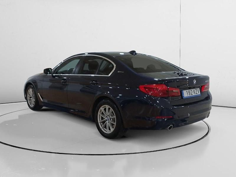 Usado BMW 530e Comfort Edition 254 CV (186 kW) 2019 Azul Berlina