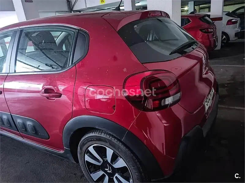 Usado Citroën C3 Feel 82 CV (60 kW) 2018 Rojo Utilitario
