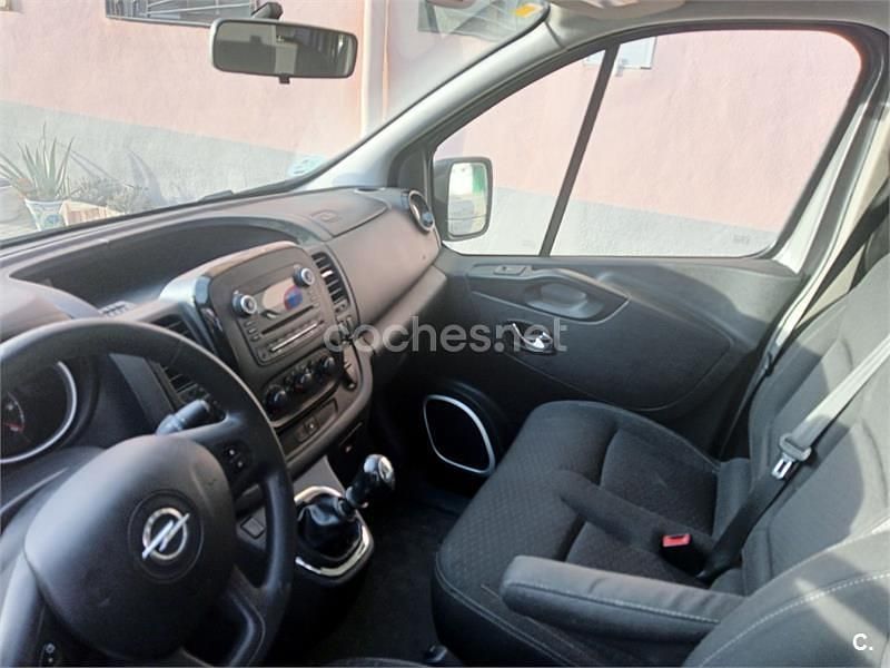 Gris / plata Usado 2018 Opel Vivaro Van | 26.000 € - Imagen 1/4