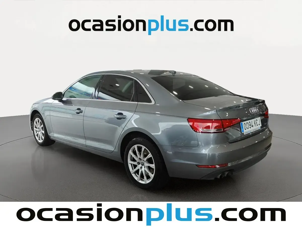 Usado Audi A4 Advanced 190 CV (139 kW) 2017 Gris Berlina
