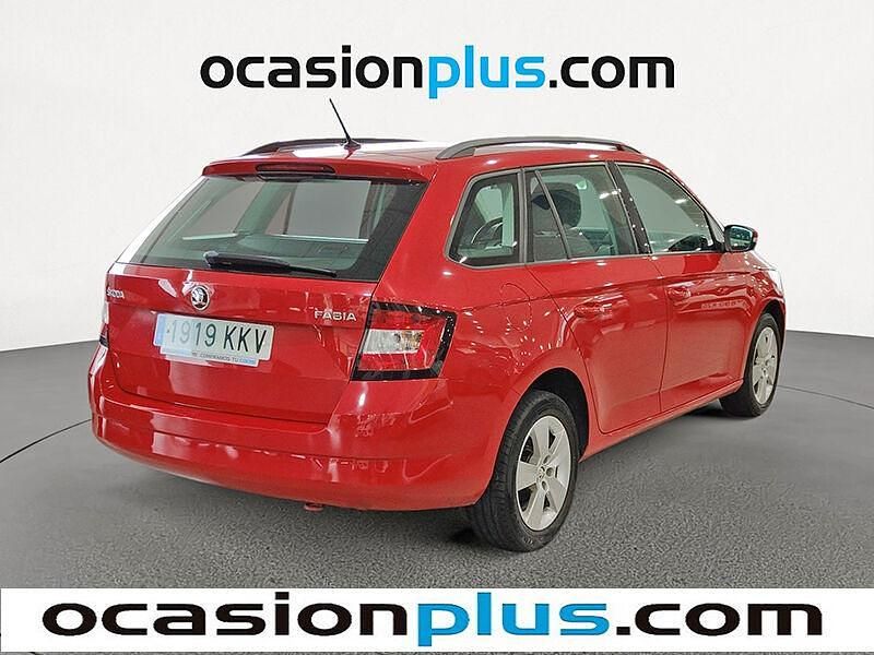 Usado Skoda Fabia Ambition 95 CV (69 kW) 2018 Rojo Utilitario