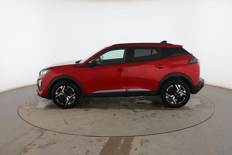 Usado Peugeot 2008 Allure 101 CV (74 kW) 2024 Rojo SUV