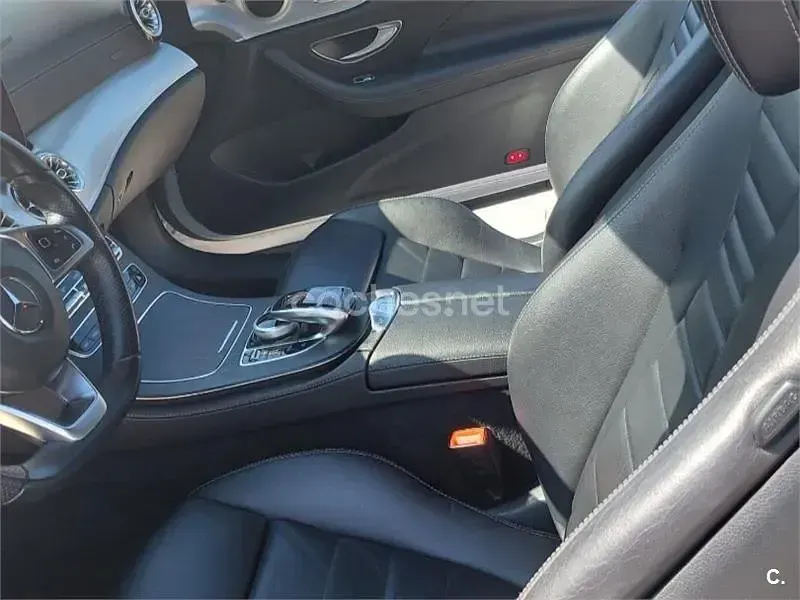 Usado Mercedes E220 194 CV (142 kW) 2019 Blanco Descapotable