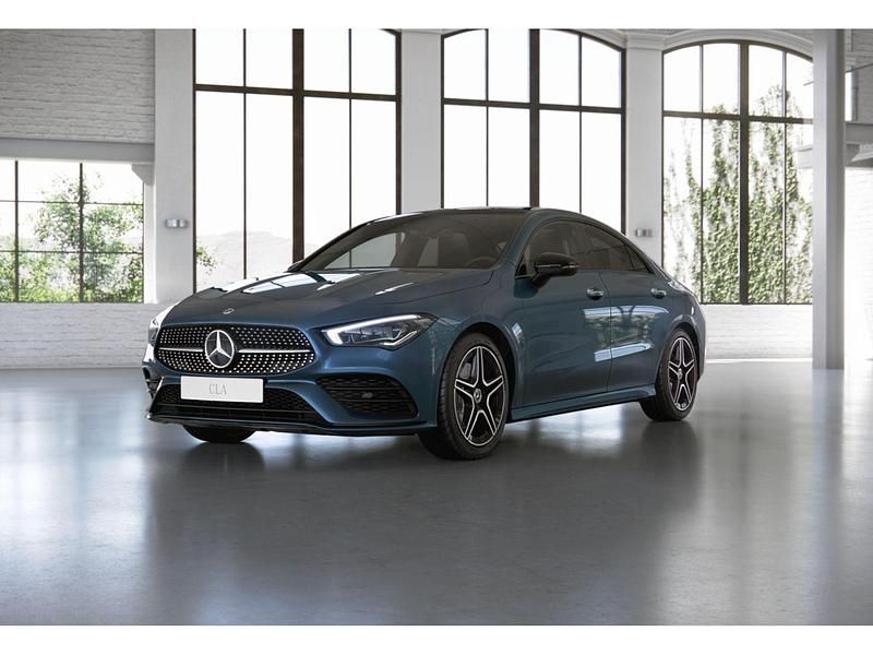 Usado Mercedes CLA250e AMG line 160 CV (117 kW) 2021 Azul Berlina