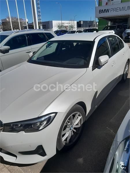 Usado BMW 318 150 CV (110 kW) 2019 Blanco Berlina