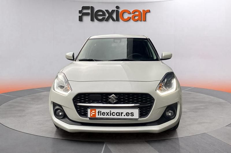 Usado Suzuki Swift 83 CV (61 kW) 2024 Blanco Berlina