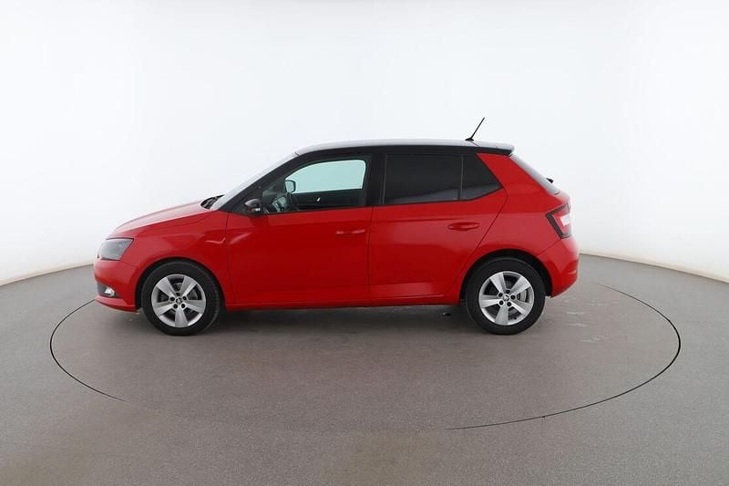 Usado Skoda Fabia Ambition 75 HP (55 kW) 2016 Vermelho Citadino