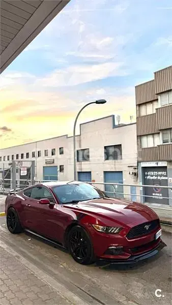 Usado Ford Mustang 314 CV (230 kW) 2017 Granate Coupe