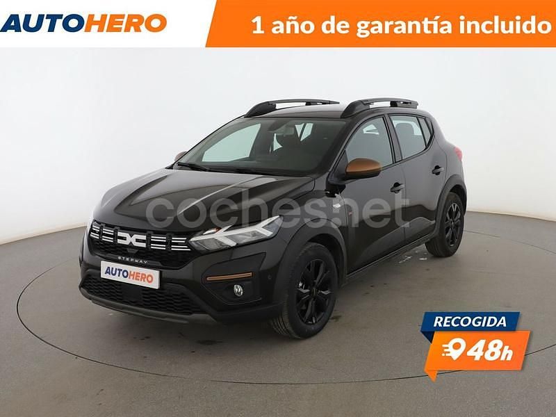 Negro Usado 2023 Dacia Sandero Extreme Utilitario | 18.399 € (Caro) - Imagen 1/3