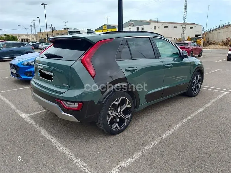 Usado Kia Niro 183 CV (134 kW) 2023 Verde SUV