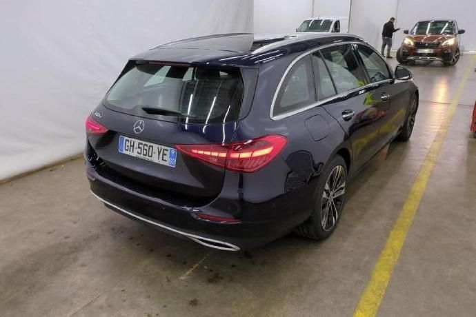 Usado Mercedes C300 312 CV (229 kW) 2023 Familiar