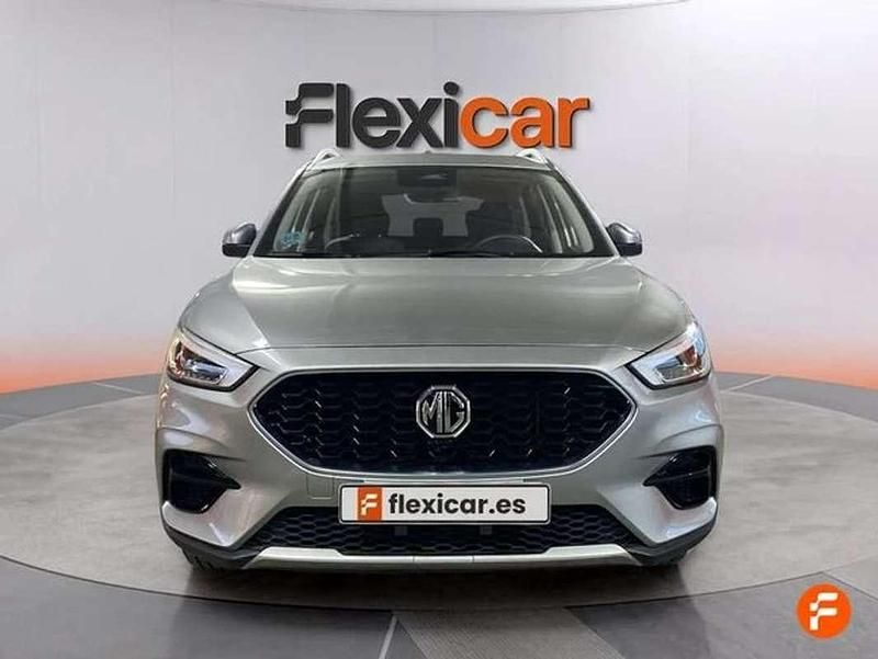 Usado MG ZS Comfort 116 CV (85 kW) 2025 Gris SUV