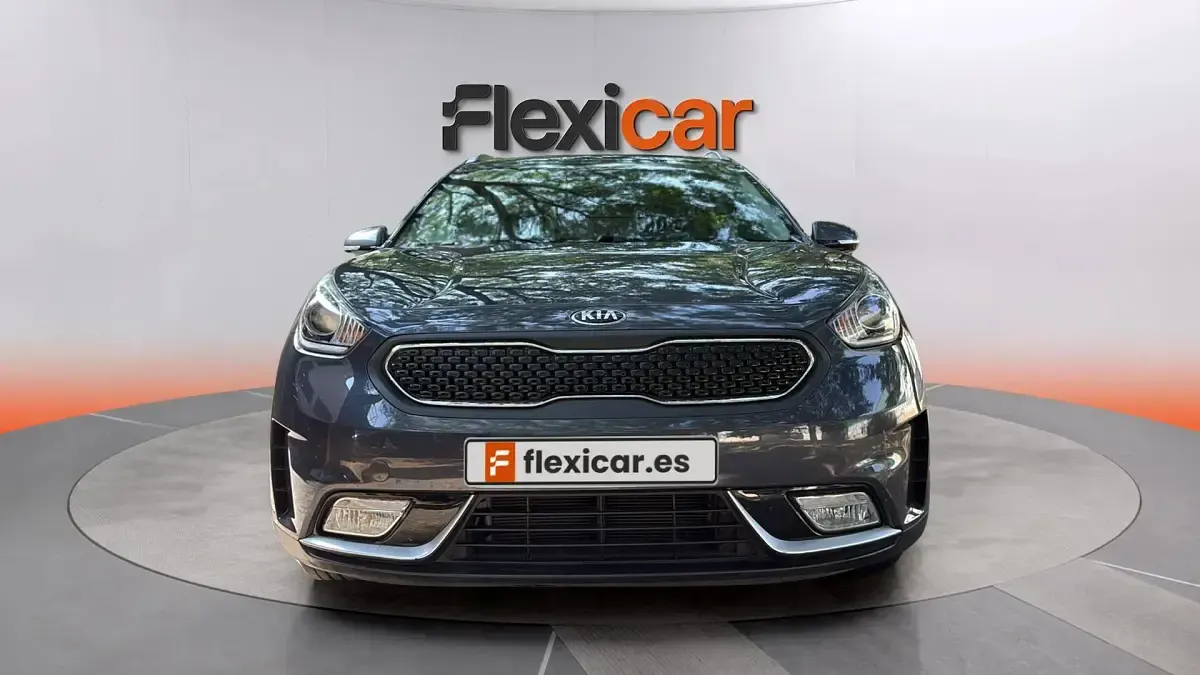 Usado Kia Niro 141 CV (103 kW) 2019 Gris SUV