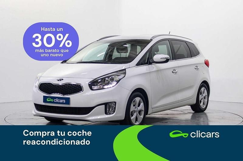 Blanco Usado 2015 Kia Carens Monovolumen | 10.790 € (Buen precio) - Imagen 1/4