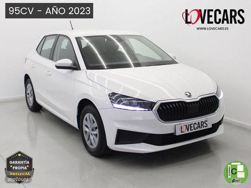 Usado Skoda Fabia Ambition 95 CV (69 kW) 2023 Blanco Berlina