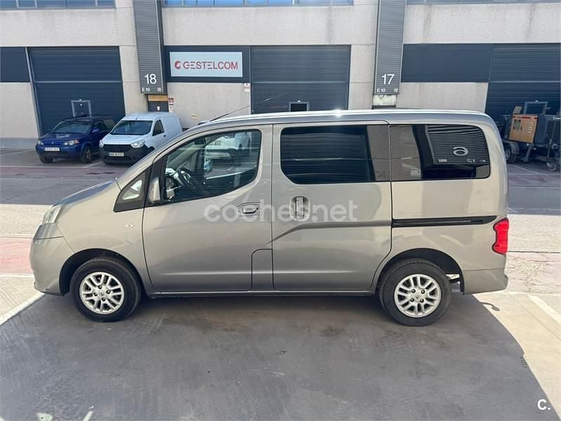 Usado Nissan Evalia 110 CV (80 kW) 2015 Gris / plata Monovolumen