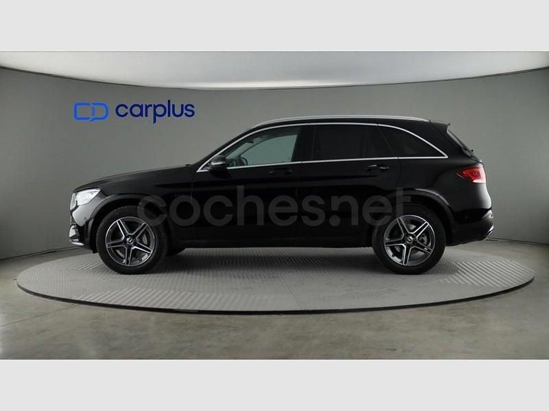 Usado Mercedes GLC300e 320 CV (235 kW) 2021 Negro SUV