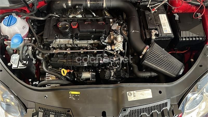 Usado VW Golf VI GTI 200 CV (147 kW) 2008 Rojo Utilitario