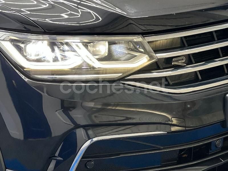 Usado VW Tiguan R-line 150 CV (110 kW) 2021 Negro SUV