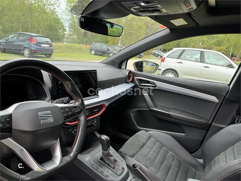 Usado Seat Ibiza FR 150 CV (110 kW) 2021 Blanco Utilitario