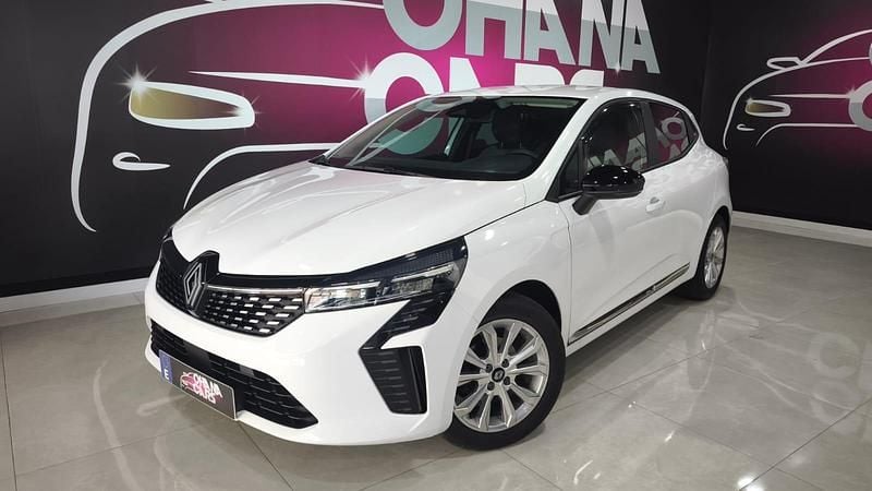 Blanco Usado 2024 Renault Clio V Evolution Utilitario | 14.990 € (Precio justo) - Imagen 1/4