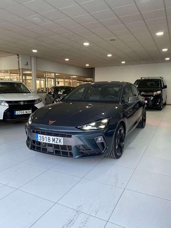 Occasion Cupra Leon 150 PK (110 kW) 2025 Grijs Hatchback
