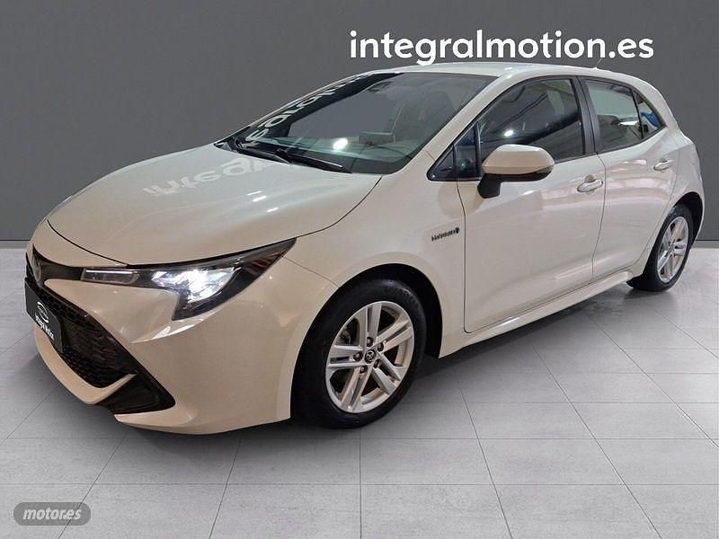 Usado Toyota Corolla Active 122 CV (89 kW) 2019 Blanco Berlina