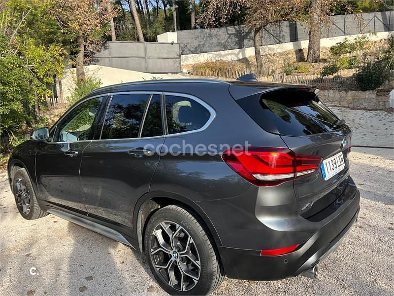 Usado BMW X1 Comfort Edition 150 CV (110 kW) 2022 Gris / plata SUV