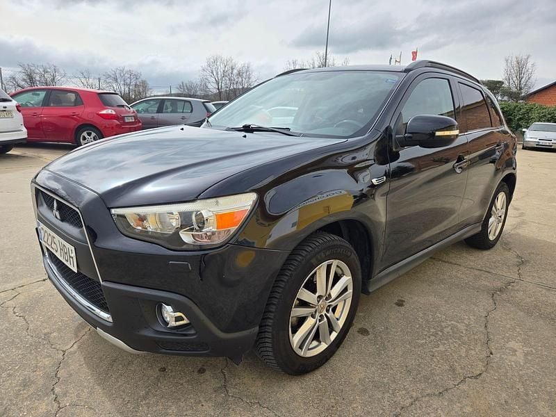Usado Mitsubishi ASX Motion 150 CV (110 kW) 2011 Negro SUV