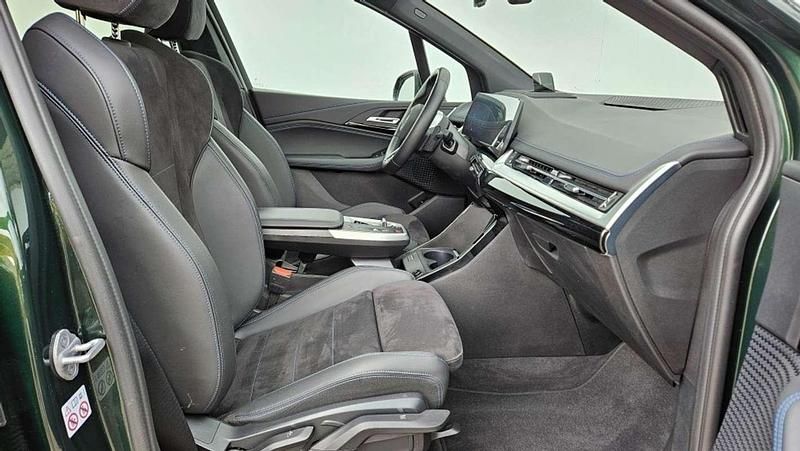 Verde Usado 2024 BMW 220 M Sport Familiar | 34.900 € - Imagen 1/4