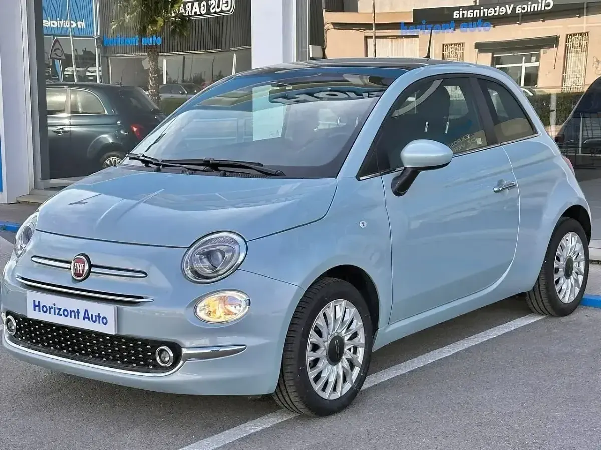 Usado Fiat 500 Dolcevita 70 CV (51 kW) 2024 Azul Utilitario