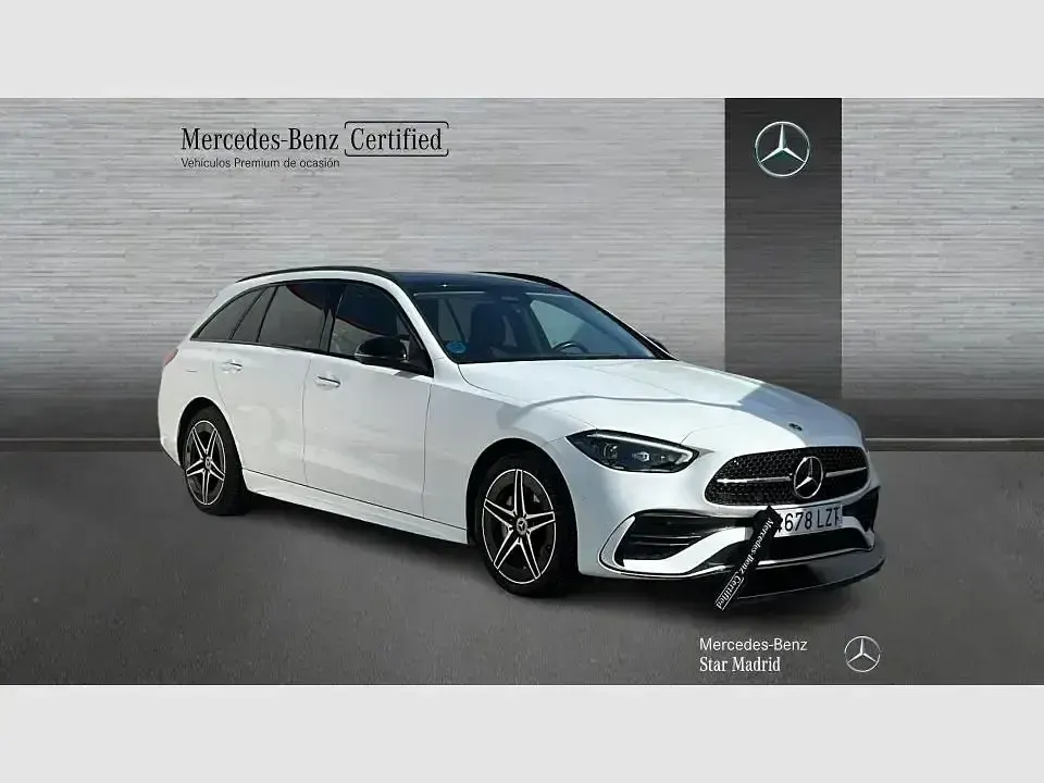 Usado Mercedes C300e 313 CV (230 kW) 2022 Blanco Familiar