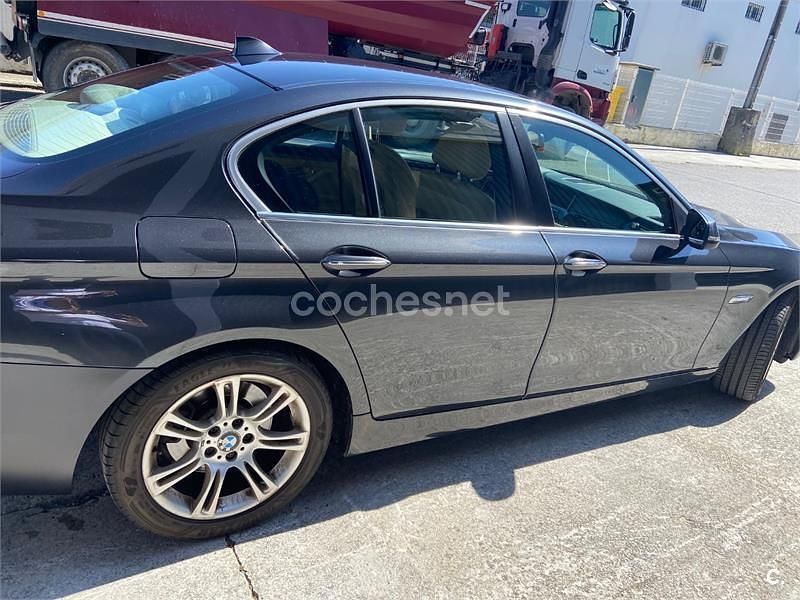 Używany BMW 520 Efficient Dynamics 184 KM (135 kW) 2014 Czarny Sedan/Limuzyna