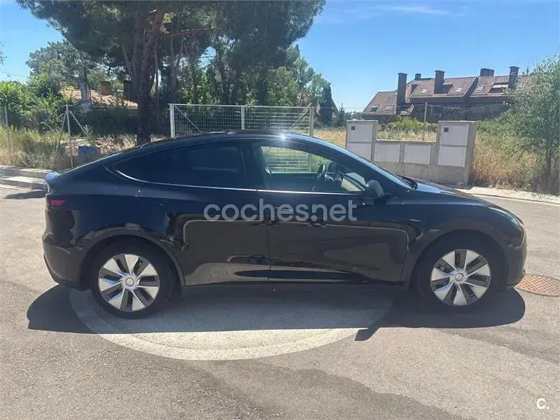 Usado Tesla Model Y RWD 188 kW (256 CV) 2023 Eléctrico SUV