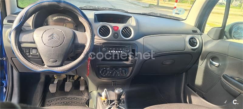 Usado Citroën C3 Furio 75 CV (55 kW) 2006 Azul Berlina