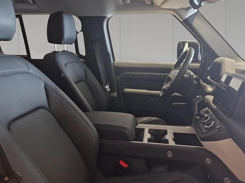 Usado Land Rover Defender S 249 CV (183 kW) 2025 Pangea green SUV