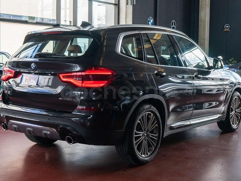 Usado BMW X3 Sport Line 190 CV (139 kW) 2022 Gris / plata SUV