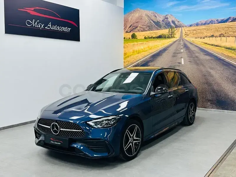 Usado Mercedes C300e 313 CV (230 kW) 2023 Azul Familiar
