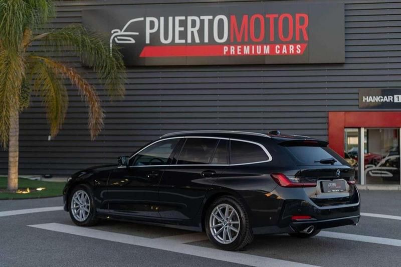 Usado BMW 318 150 CV (110 kW) 2023 Negro Familiar