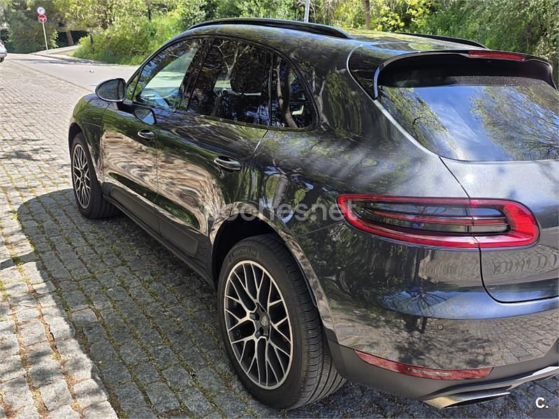 Begagnad Porsche Macan 245 HK (180 kW) 2018 Brun SUV