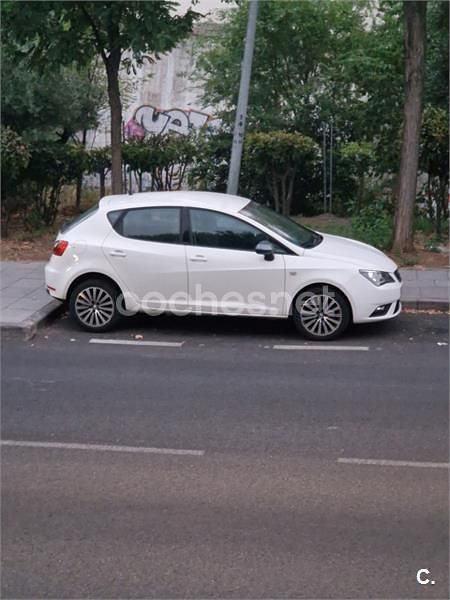Blanco Usado 2017 Seat Ibiza CONNECT Berlina | 9999 € (Precio justo) - Imagen 1/4