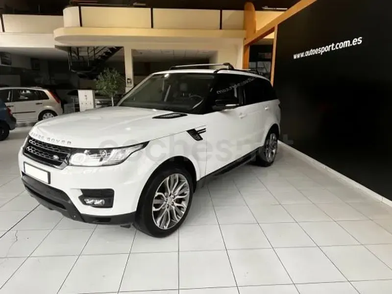Usado Land Rover Range Rover HSE Dynamic 306 CV (225 kW) 2015 Blanco SUV