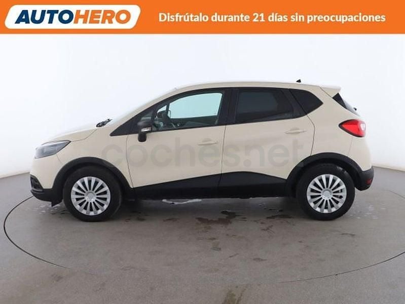 Usado Renault Captur Life 91 CV (66 kW) 2015 Beige SUV