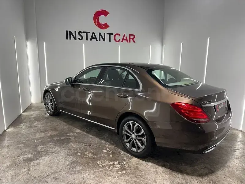 Usado Mercedes C220 194 CV (142 kW) 2019 Marrón Berlina