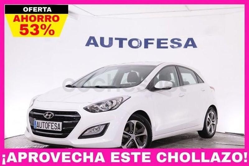 Blanco Usado 2015 Hyundai i30 Berlina | 10.900 € (Precio justo) - Imagen 1/4