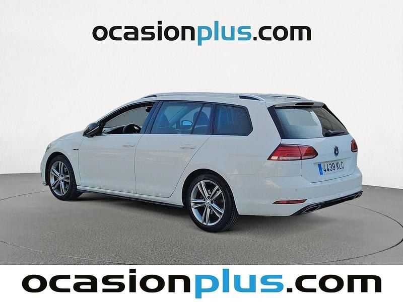 Usado VW Golf Sportsvan 125 CV (91 kW) 2018 Blanco Monovolumen